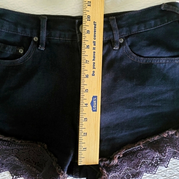 🔥( Free People ) Lace-Trimmed Denim Shorts☀️ - Picture 13 of 13